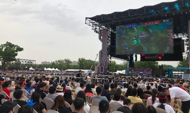 式为安东尼 式为安东尼